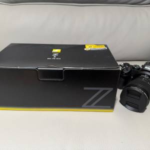 Nikon Z5 + NIKKOR Z 24-70MM F/4 S KIT + NIKKOR Z 28MM F/2.8