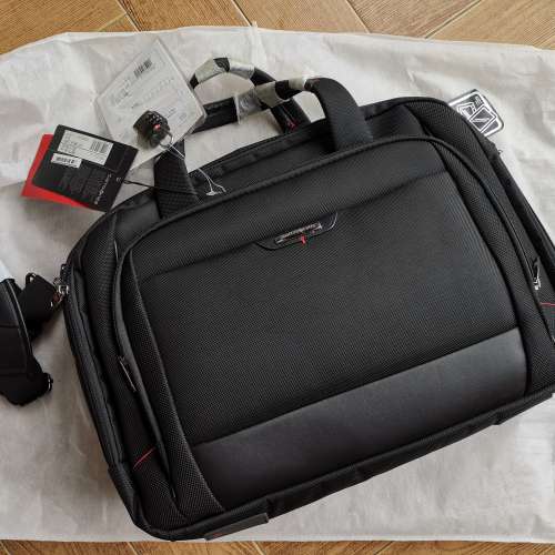 全新 Samsonite Pro DLX 4 Expandable Briefcase 新秀麗 可擴展版 電腦袋 公事包