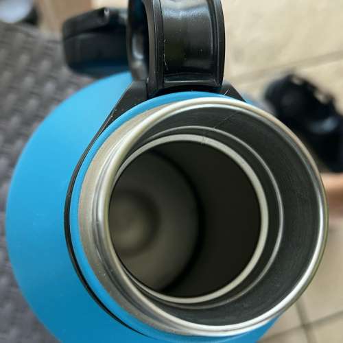 Coleman Growler 藍色不鏽鋼保溫瓶 清屋出售 HK$100.00