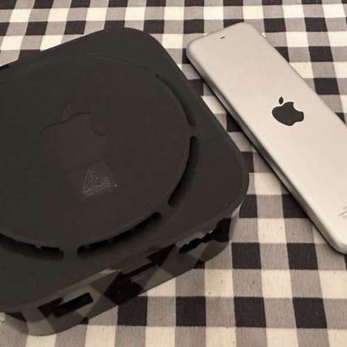 Apple TV Series 5 4K 機頂盒 64G 行貨 95%新 非常少用新淨 只主機面部有輕微使用...