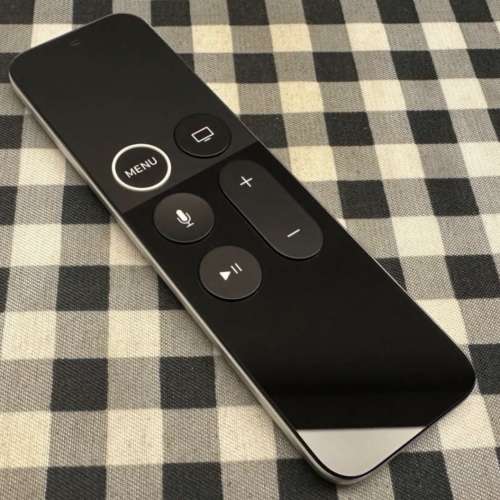 Apple TV Series 5 4K 機頂盒 64G 行貨 95%新 非常少用新淨 只主機面部有輕微使用...