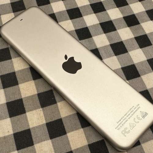 Apple TV Series 5 4K 機頂盒 64G 行貨 95%新 非常少用新淨 只主機面部有輕微使用...
