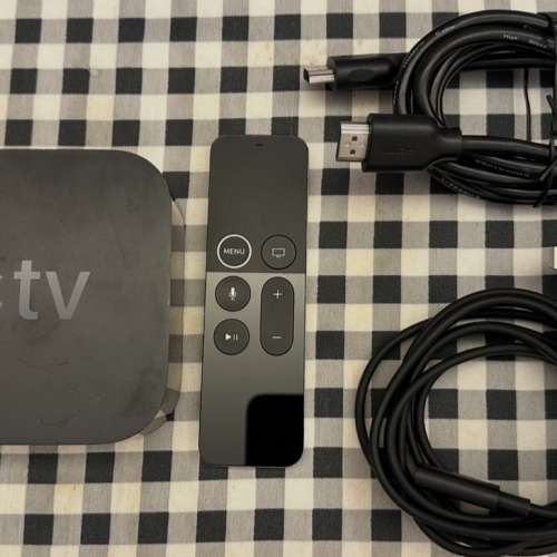 Apple TV Series 5 4K 機頂盒 64G 行貨 95%新 非常少用新淨 只主機面部有輕微使用...