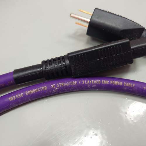 Oyaide NEO AXIS 303 電源線  1.5m
