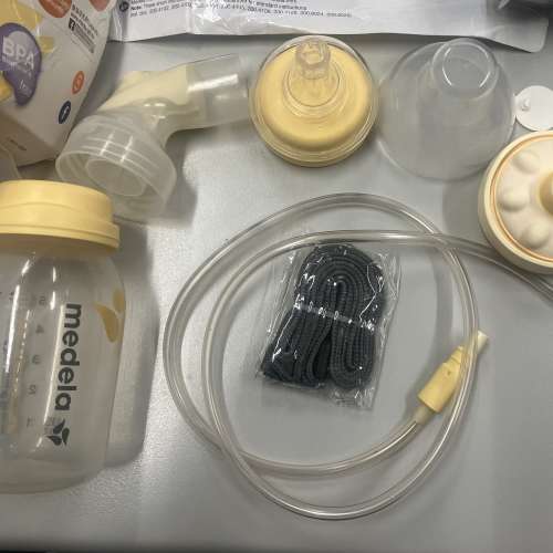 (全新) Medela Swing奶泵 雙階段電動吸奶器 Electric breast pump feeding extract...