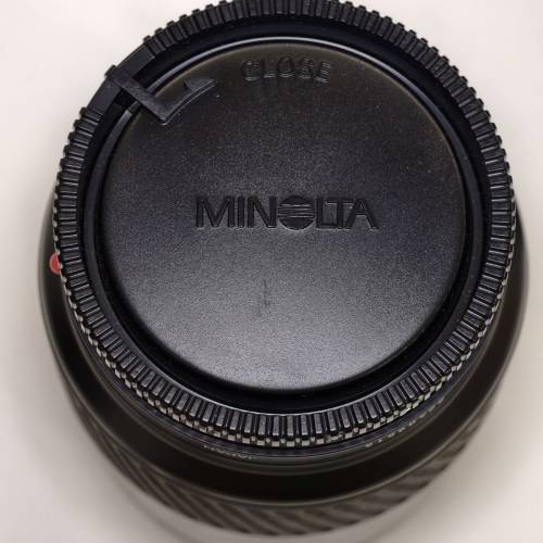 Minolta APO Tele Zoom 100-300mm f/4.5-5.6 鏡頭