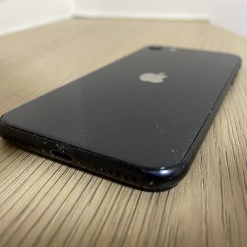 iphone se2 64gb id locked