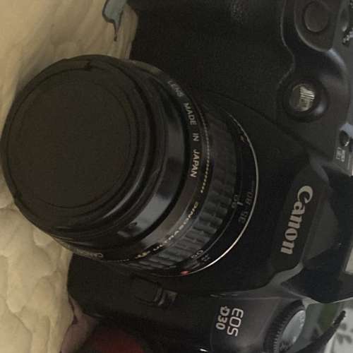 Canon EOS D30