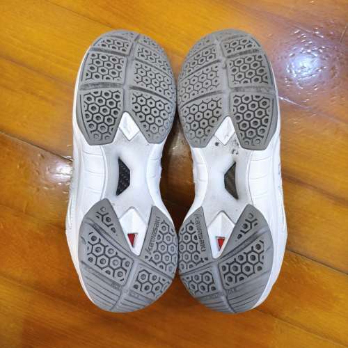 Kawasaki Badminton Shoes, Size 42, 260mm