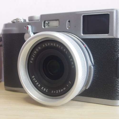 Fujifilm X100