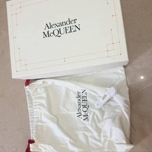 Alexander McQueen 厚底帆布鞋，白色