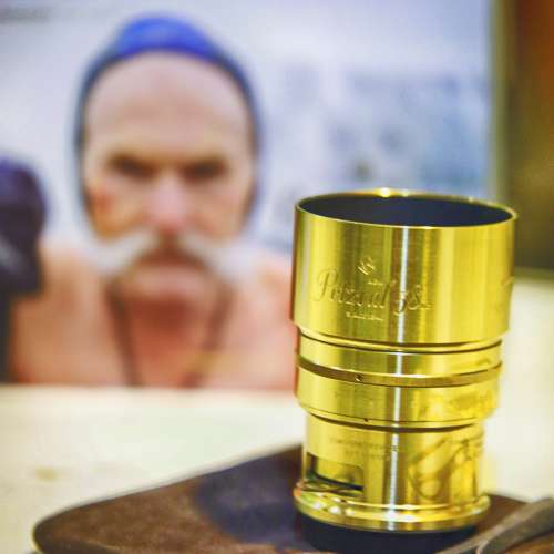 Lomography Lomogon Petzval 58 58mm F/1.9 Lens CANON 100% WORK