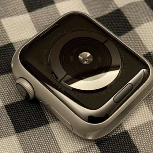 Apple Watch Series 5 44mm 銀色 行貨 99%新 非常少用和新淨 操作和功能全正常 全套...