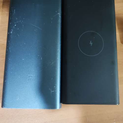 小米 10000mAh 行動電源兩部$50