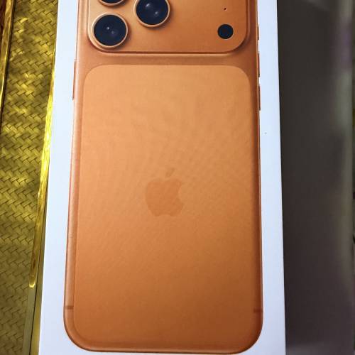 放100% 全新未開封未激活 Apple iPhone 17 Pro max 256GB 橙色 $10199