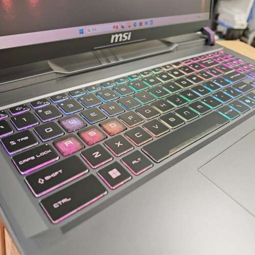 MSI Vector 16 HX AI A2XWIG Ultra 9 275HX RTX 5080 16G 32GB RAM 1T+1T SSD