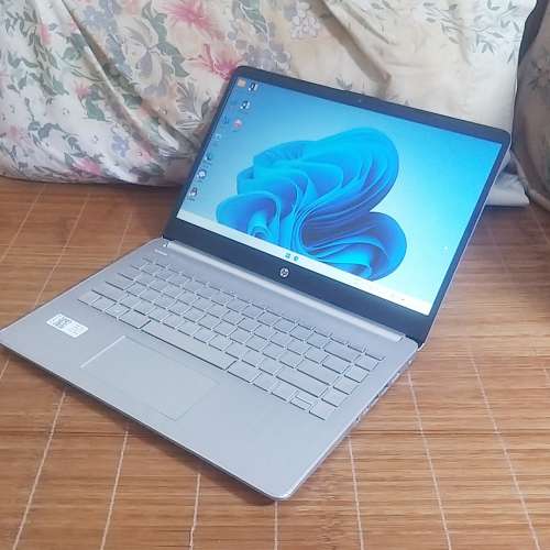 HP 14s-dr2501TU