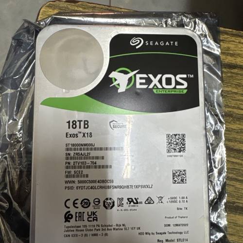 希捷 (Seagate) Exos X18 系列的 18T硬碟