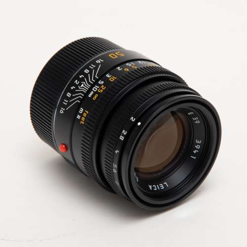Leica Summicron-M 50mm f/2.0