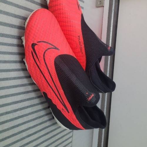 nike phantom gt2