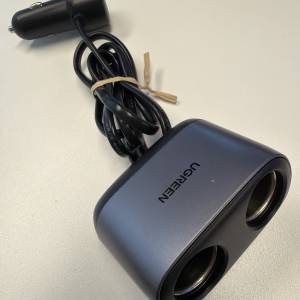 ugreen 車載雙擴充快速充電器