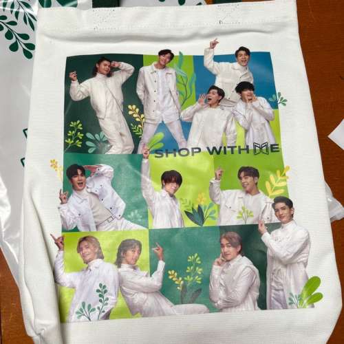 Mirror tote bag