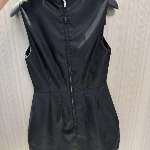 全新Prada連身裙