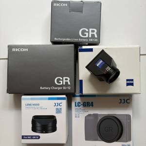 Ricoh GR4 battery charger hood, zeiss viewfinder