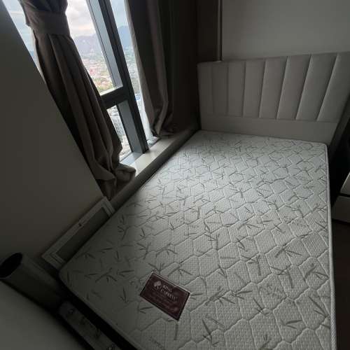 Double Bed