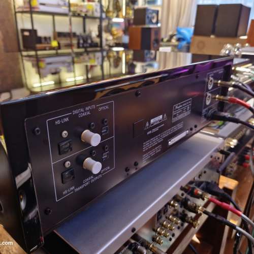 Accuphase DP-700