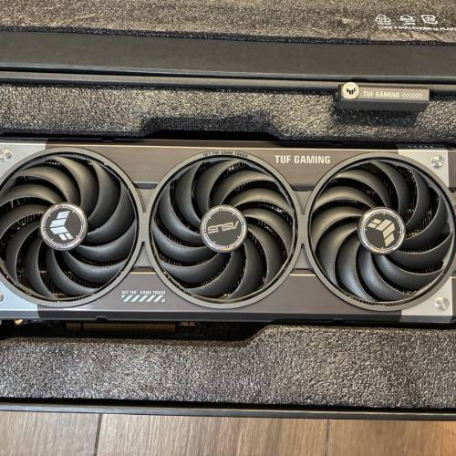 Asus TUF Gaming 9070xt 16gb