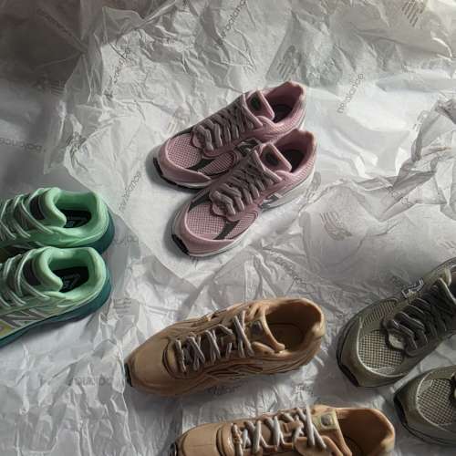 7-Eleven x New Balance Mini  模型磁貼 Mini Sneaker Puzzle Figure 盲盒
