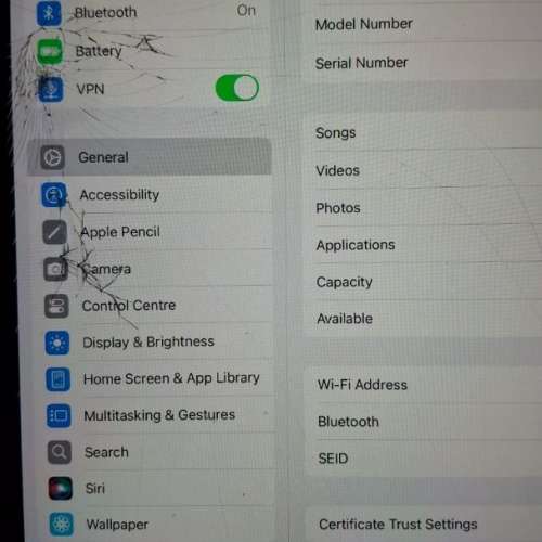 爆mon apple ipad9 wifi 64GB 底座不能拆下(要舊式鎖匙), 功能正常