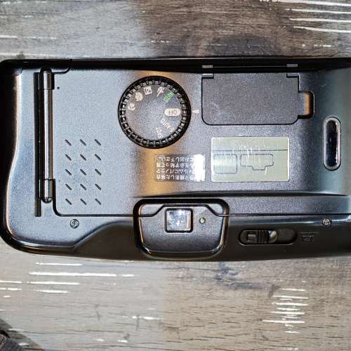 Canon Autoboy S 菲林機 黑武士 功能正常 送電試機 請看實物圖