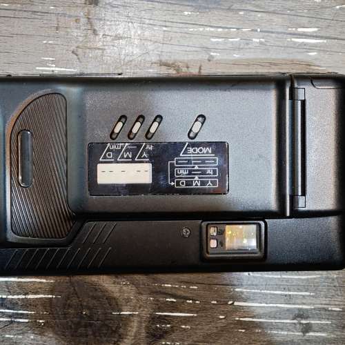 Nikon TW2D 尼康 TW2D  菲林機 (35/70 macro) 送電試機 請看實物圖