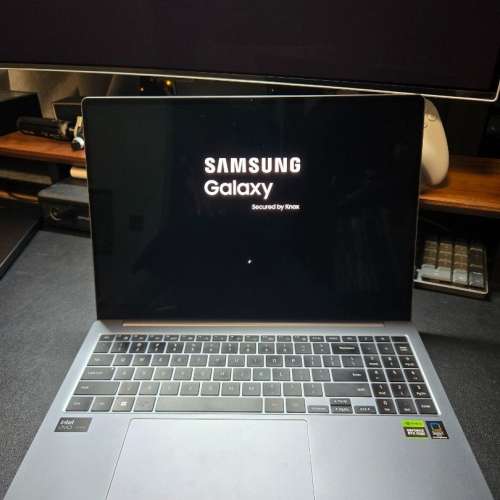 Samsung Galaxy Book 4 Ultra 2024