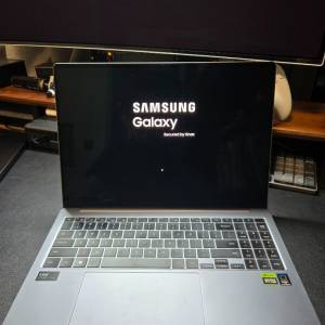 Samsung Galaxy Book 4 Ultra 2024