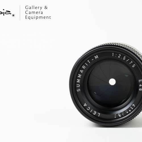 || New In Box Leica Summarit-M 75mm F2.5 with full packing ||