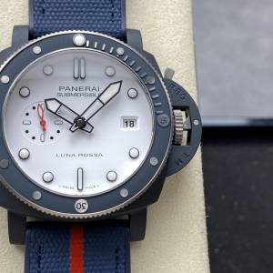 Panerai 沛納海 Submersible PAM1543 44mm LUNA ROSSA