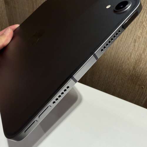 5G iPad mini6 64gb，港行極新，5g插卡+esim版，有套有貼！