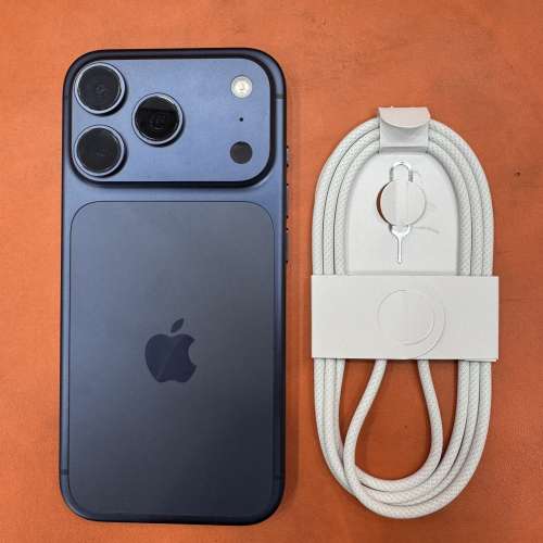 99%New iPhone 17 Pro 512GB 藍色 香港行貨 蘋果保養到2027年4月17日 電池100% 有...