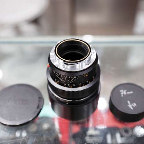 Leica Summilux-M 75mm F/1.4 V3 Germany with 6 bit code #3884939 德國製