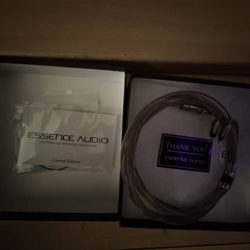 Essence audio Legacy 2pin 4.4mm