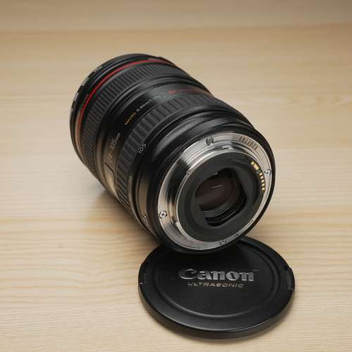 Canon EF 24-105mm f4.0L IS USM