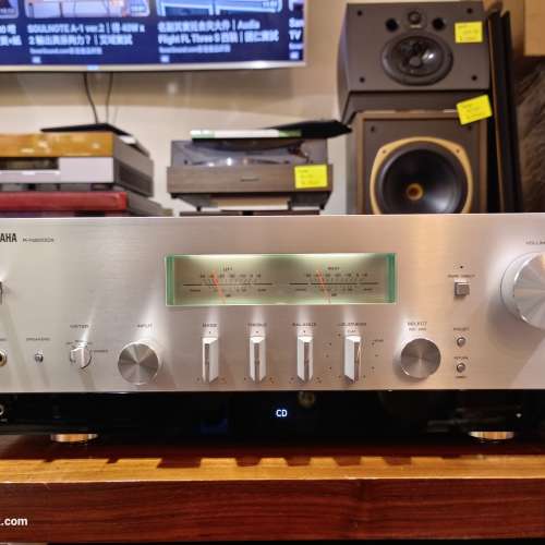 Yamaha R-N2000A