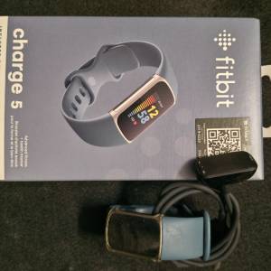 Fitbit Charge 5運動手表