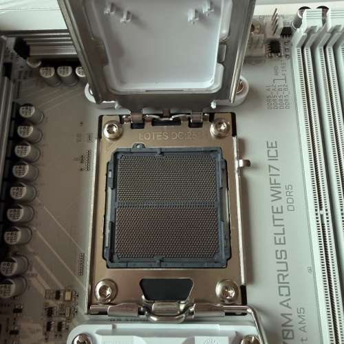 Gigabyte X870M AORUS Elite Wi-Fi 7 Gaming Motherboard 電競主機板 (MATX)