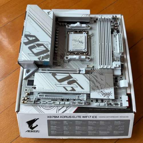 Gigabyte X870M AORUS Elite Wi-Fi 7 Gaming Motherboard 電競主機板 (MATX)