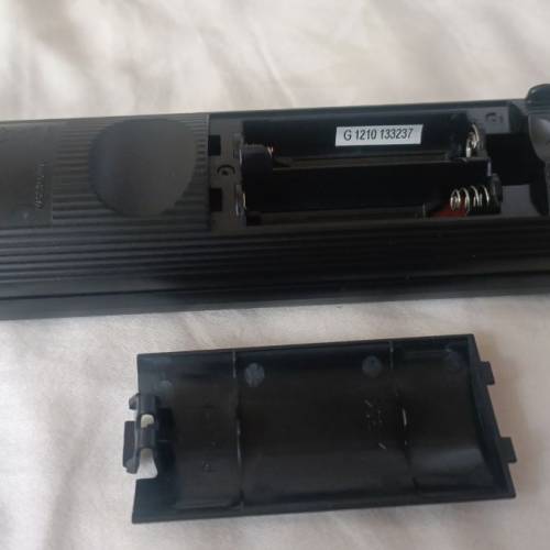 全新Sony AV SYSTEM RM-ADP074原廠搖，非淘寶貨，網上有應對型號機種配對，正常運作...