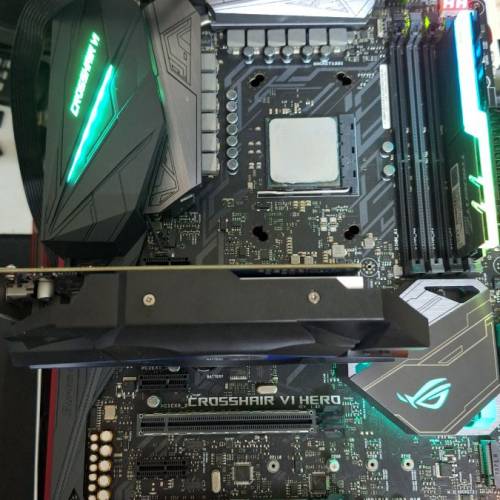 ASUS ROG CROSSHAIR VI HERO
